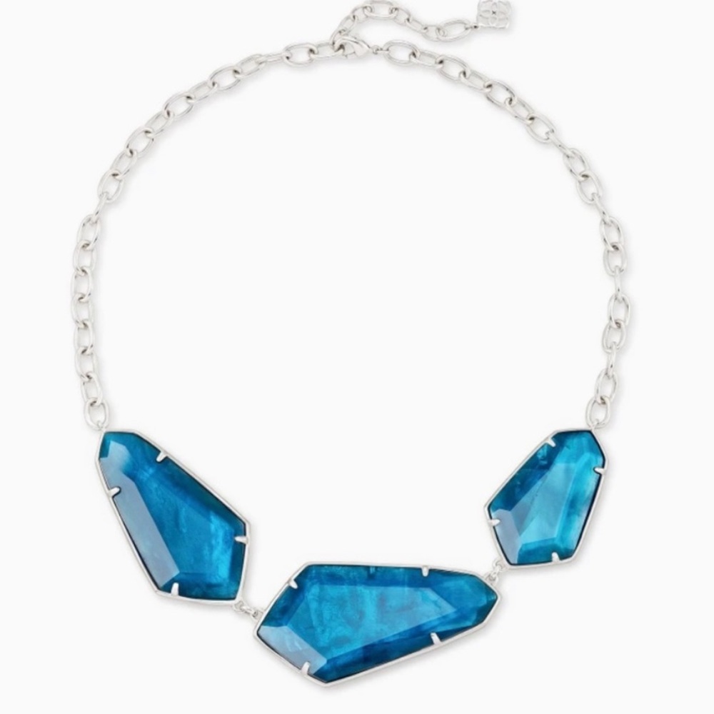 Kendra Scott Violet statement silver necklace in Peacock blue illusion